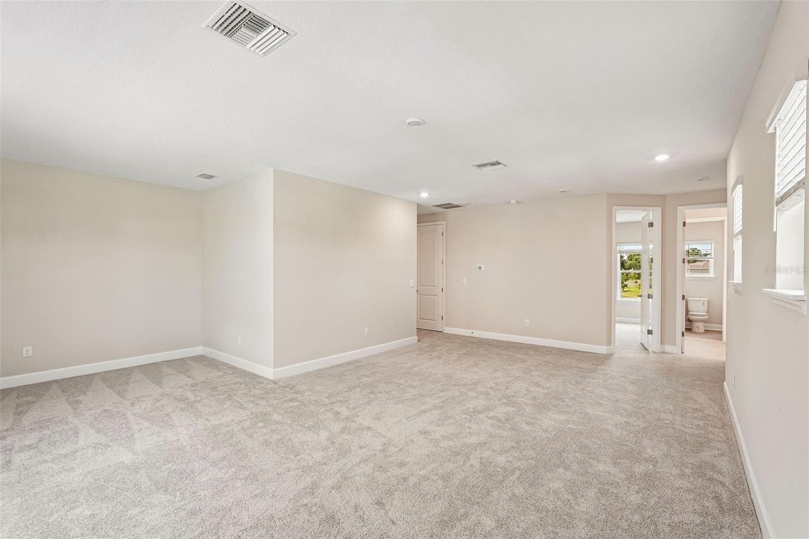 7028 Foxboro Way ~ Ready Now - 7028 FOXBORO WAY, NOKOMIS