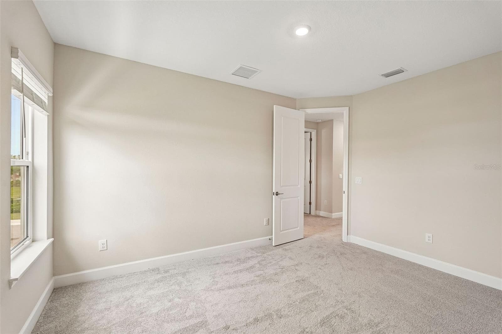 7028 Foxboro Way ~ Ready Now - 7028 FOXBORO WAY, NOKOMIS