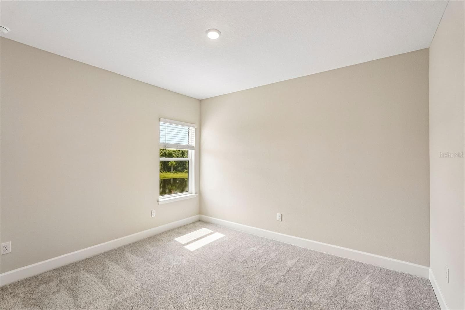 7028 Foxboro Way ~ Ready Now - 7028 FOXBORO WAY, NOKOMIS