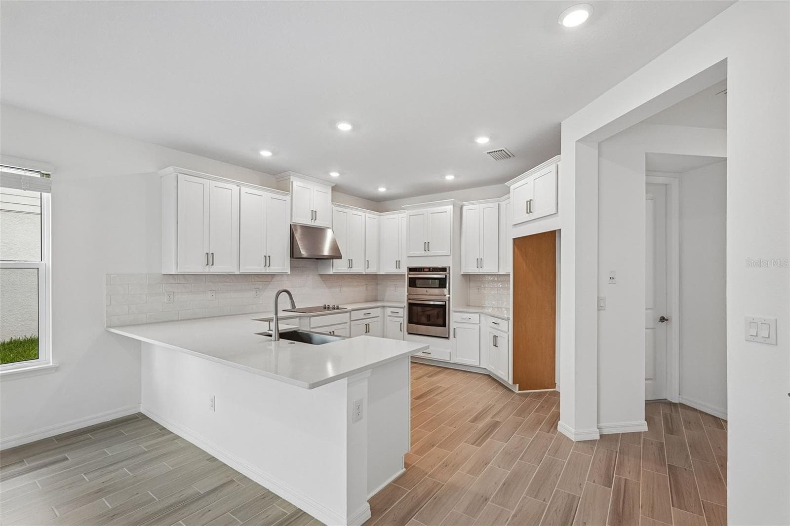 7008 Foxboro Way ~ Ready Now - 7008 FOXBORO WAY, NOKOMIS