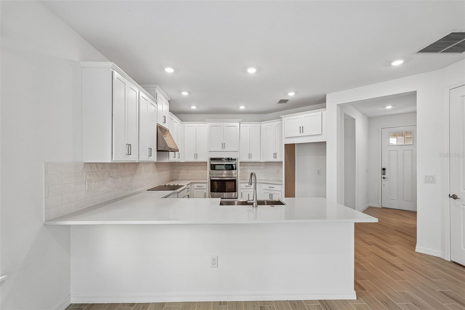 7008 Foxboro Way ~ Ready Now - 7008 FOXBORO WAY, NOKOMIS