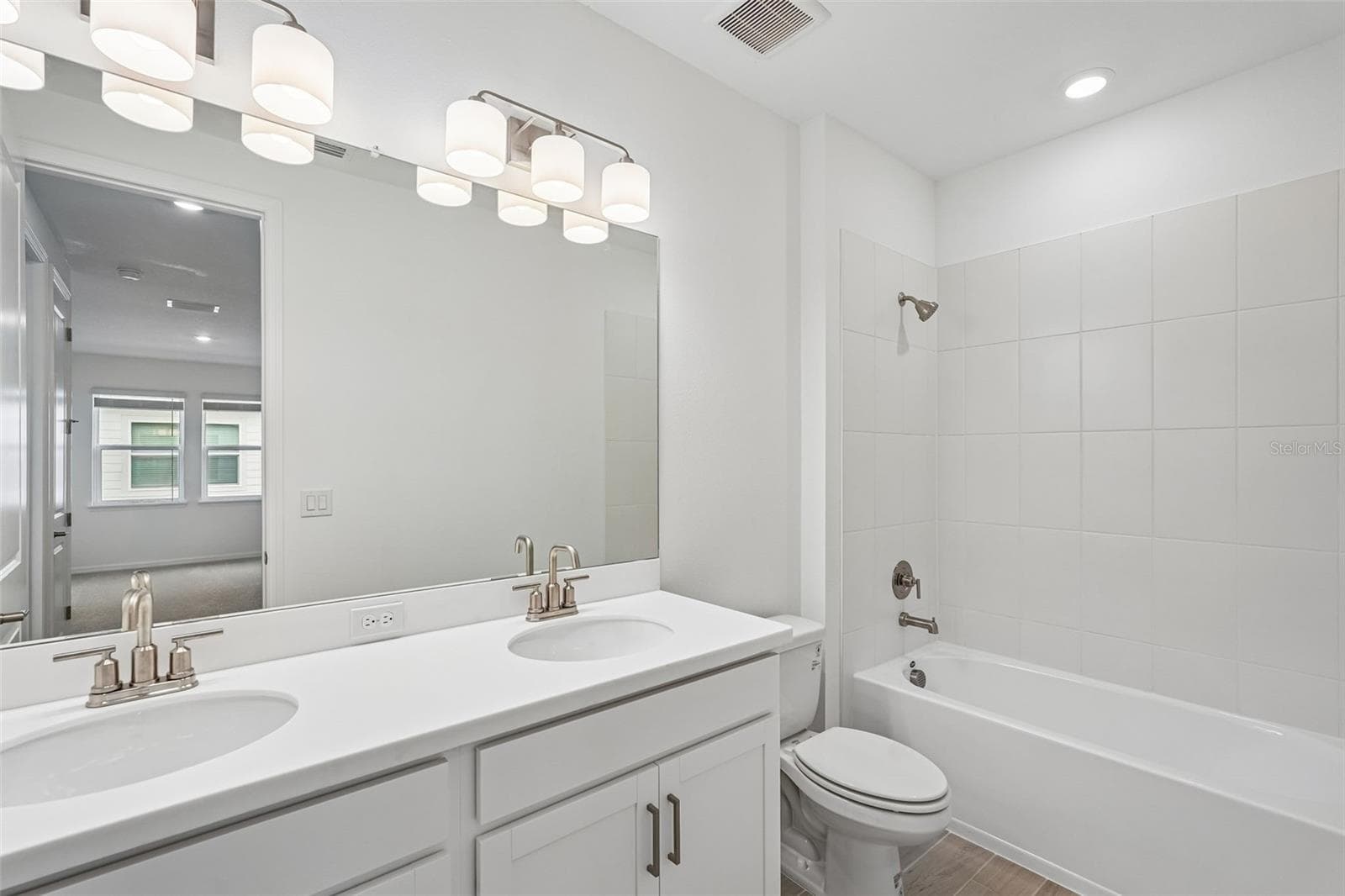7008 Foxboro Way ~ Ready Now - 7008 FOXBORO WAY, NOKOMIS