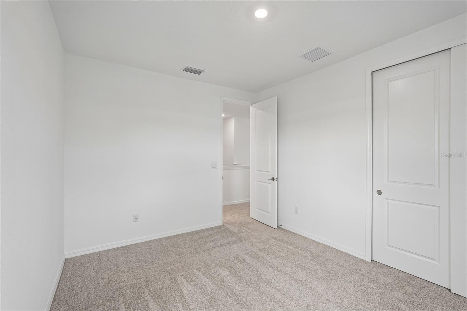 7008 Foxboro Way ~ Ready Now - 7008 FOXBORO WAY, NOKOMIS
