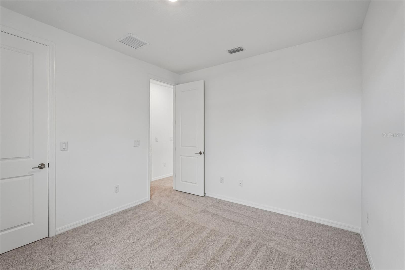 7008 Foxboro Way ~ Ready Now - 7008 FOXBORO WAY, NOKOMIS