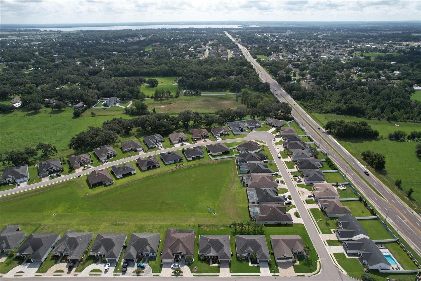 Single Family Residence at 6104 HIGHLANDS GRACE BLVD, LAKELAND, photo 88 of 93