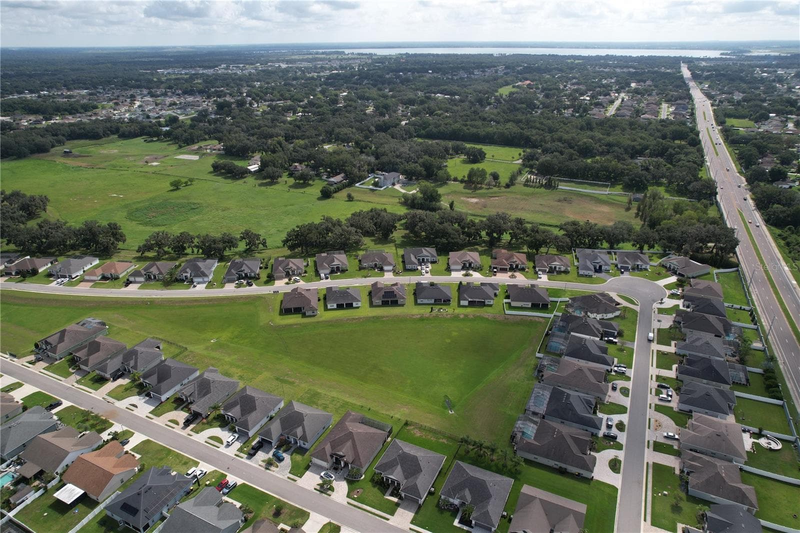 Single Family Residence at 6104 HIGHLANDS GRACE BLVD, LAKELAND, photo 89 of 93