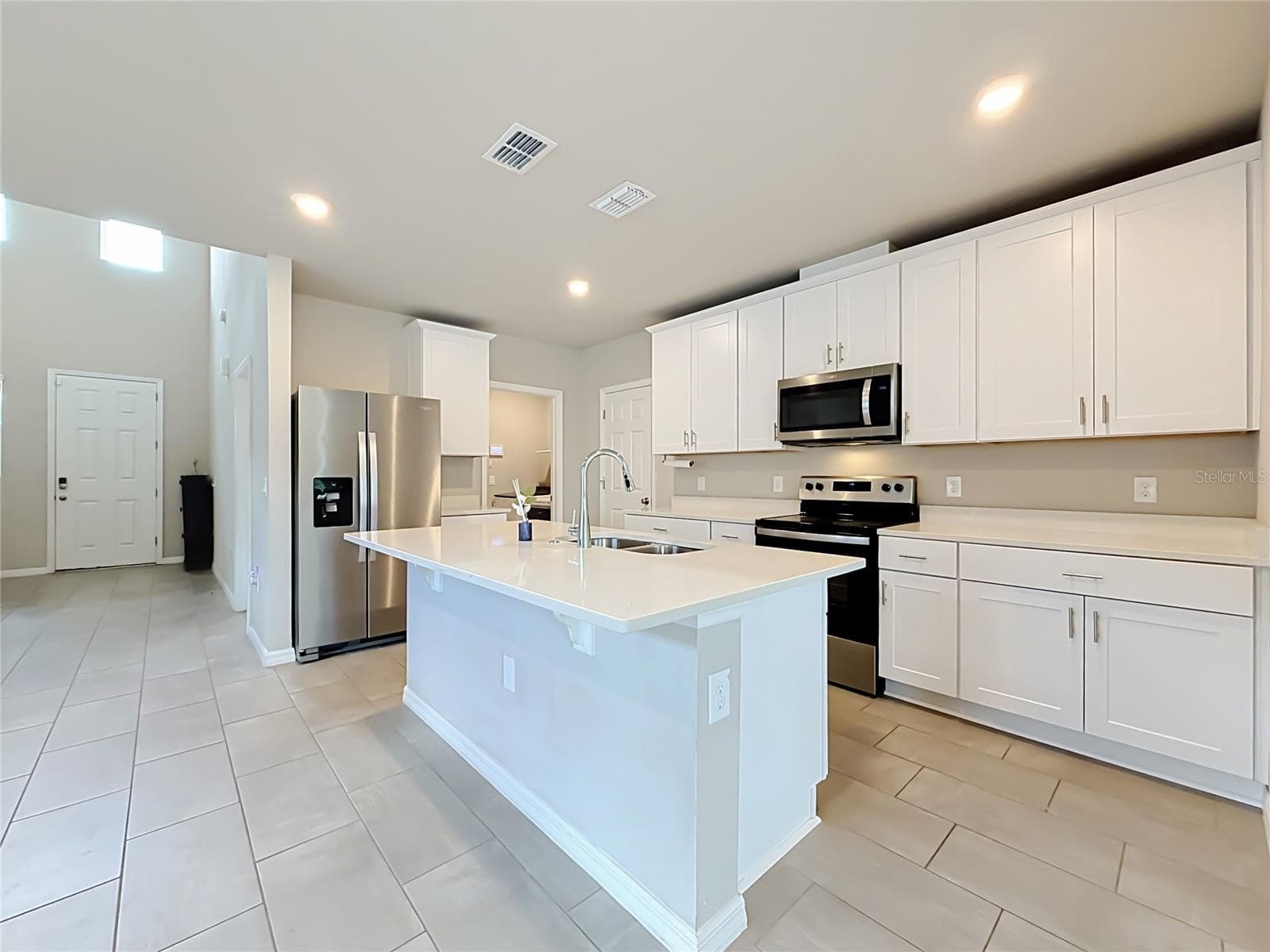 Single Family Residence at 1836 CARNOSTIE RD, WINTER HAVEN, photo 8 of 59