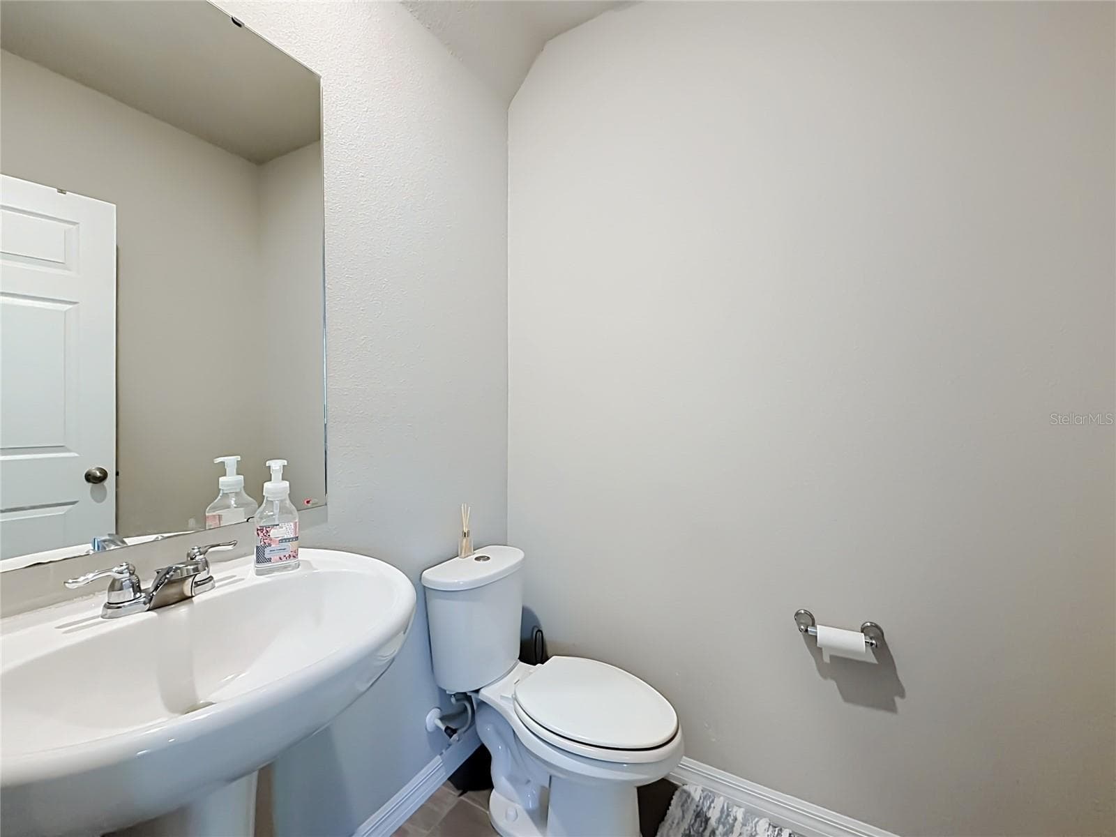 Single Family Residence at 1836 CARNOSTIE RD, WINTER HAVEN, photo 46 of 59