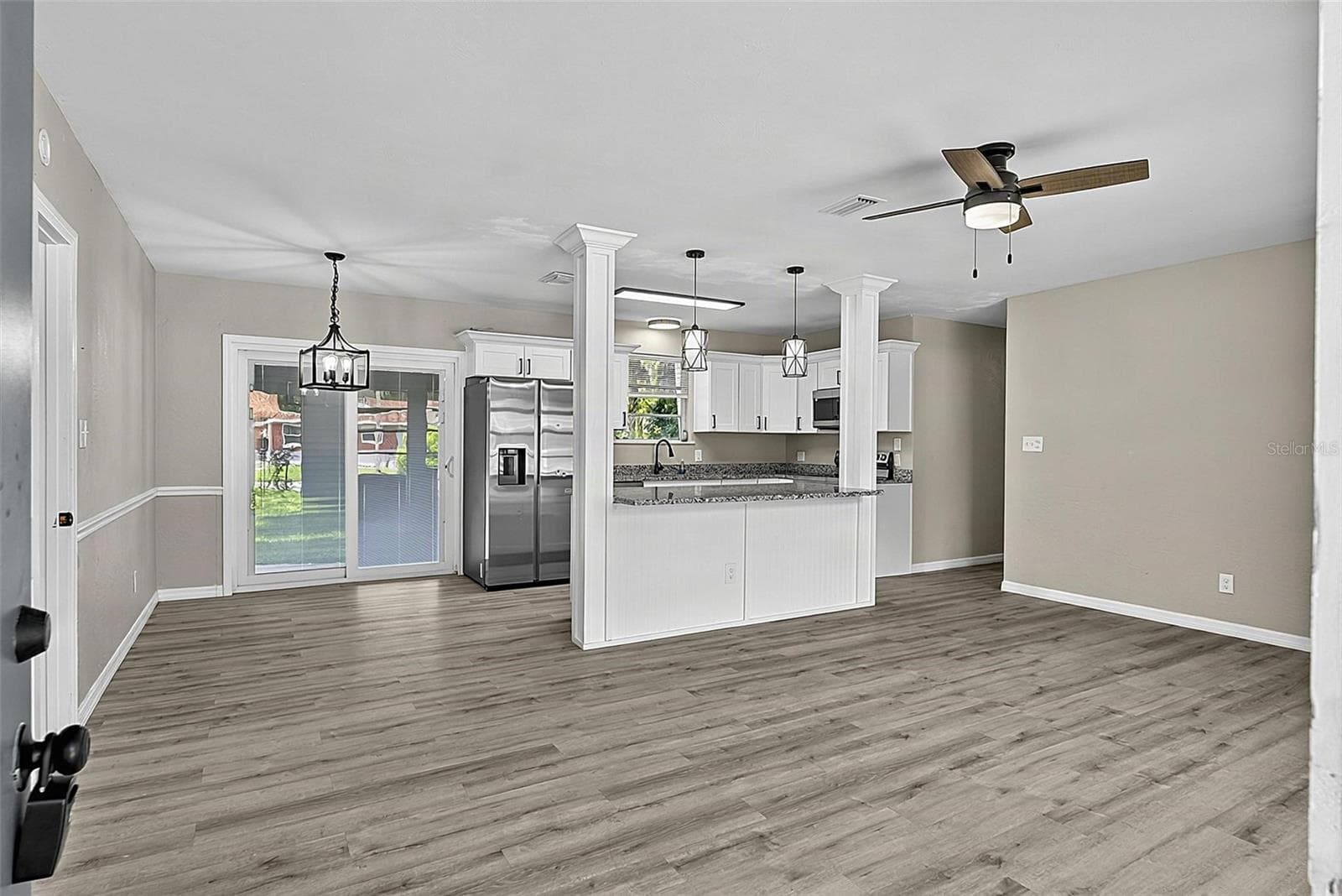 Single Family Residence at 610 ROMA ST, DAYTONA BEACH, photo 9 of 47