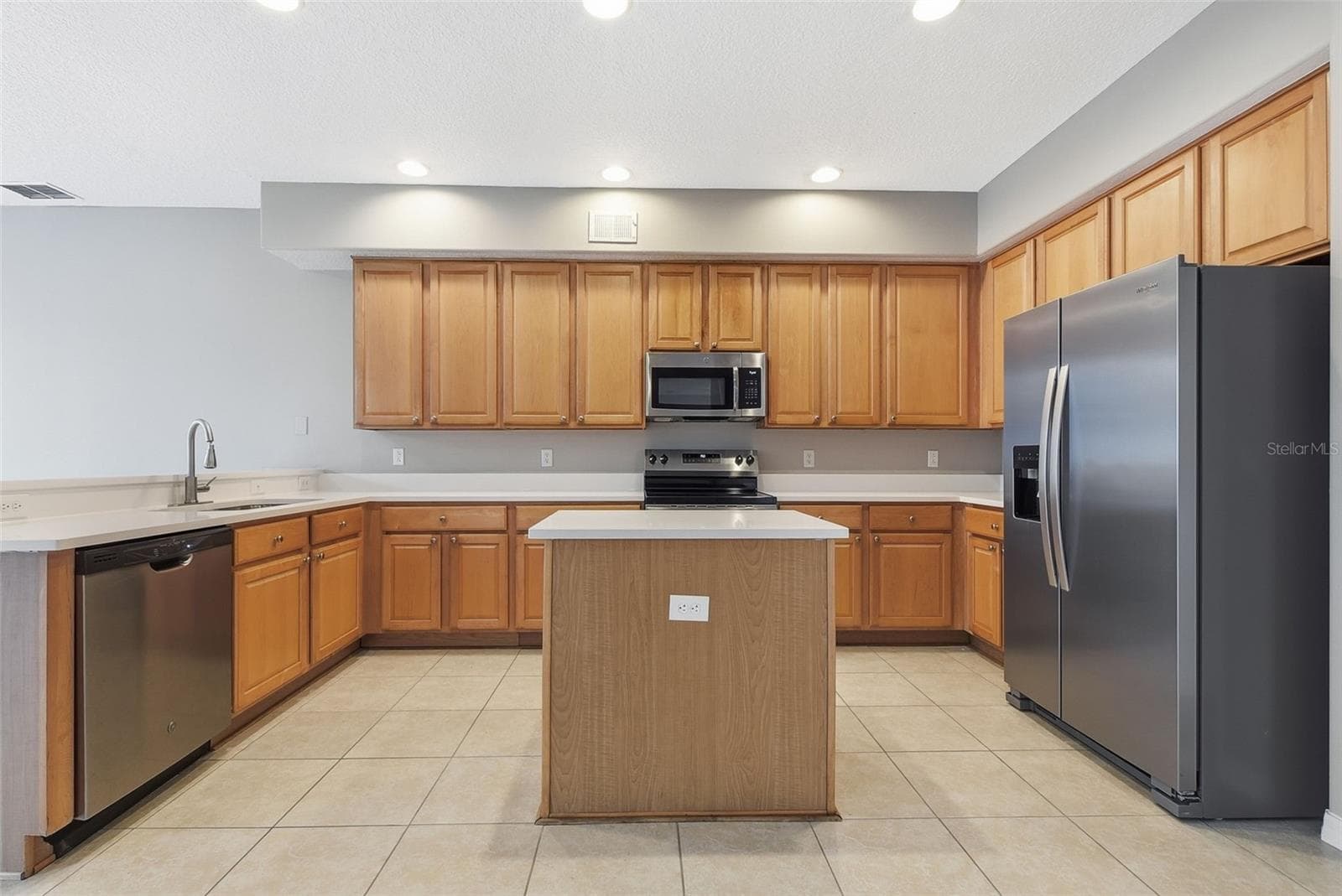Single Family Residence at 4317 HICKORY STONE CIR, ORLANDO, photo 15 of 47