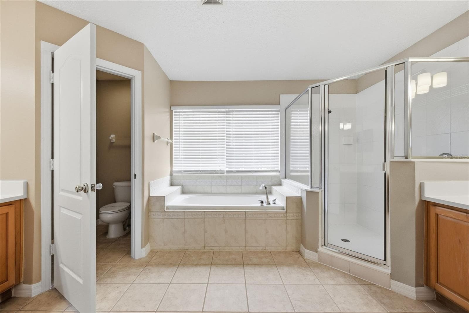 Single Family Residence at 4317 HICKORY STONE CIR, ORLANDO, photo 37 of 47