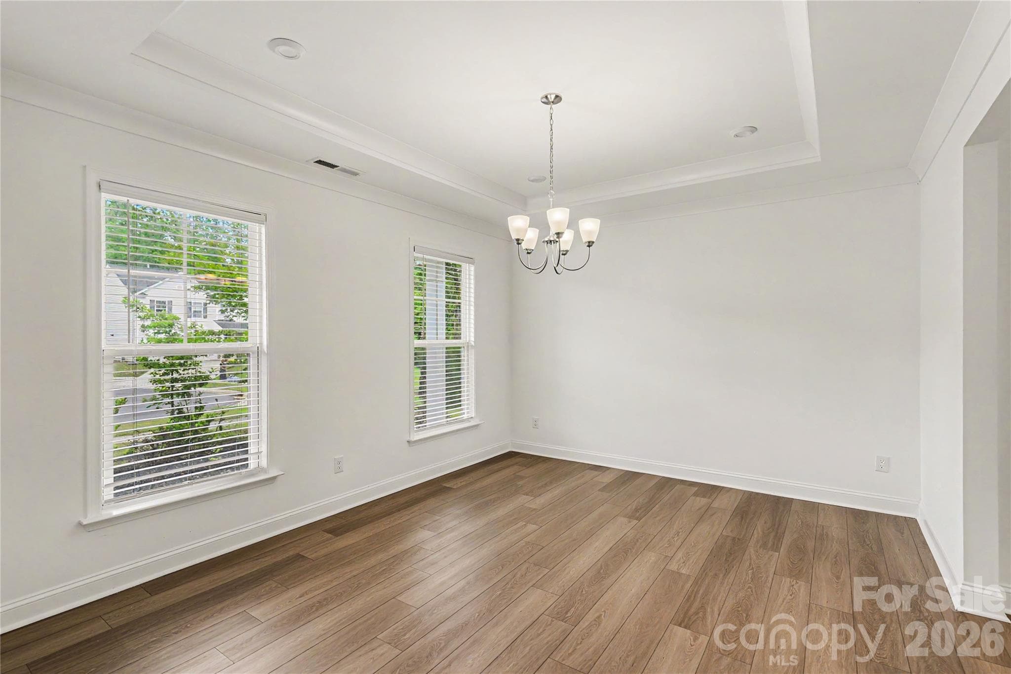 Single Family Residence at 15020 Sycamore Crossing Court, Charlotte, photo 11 of 35