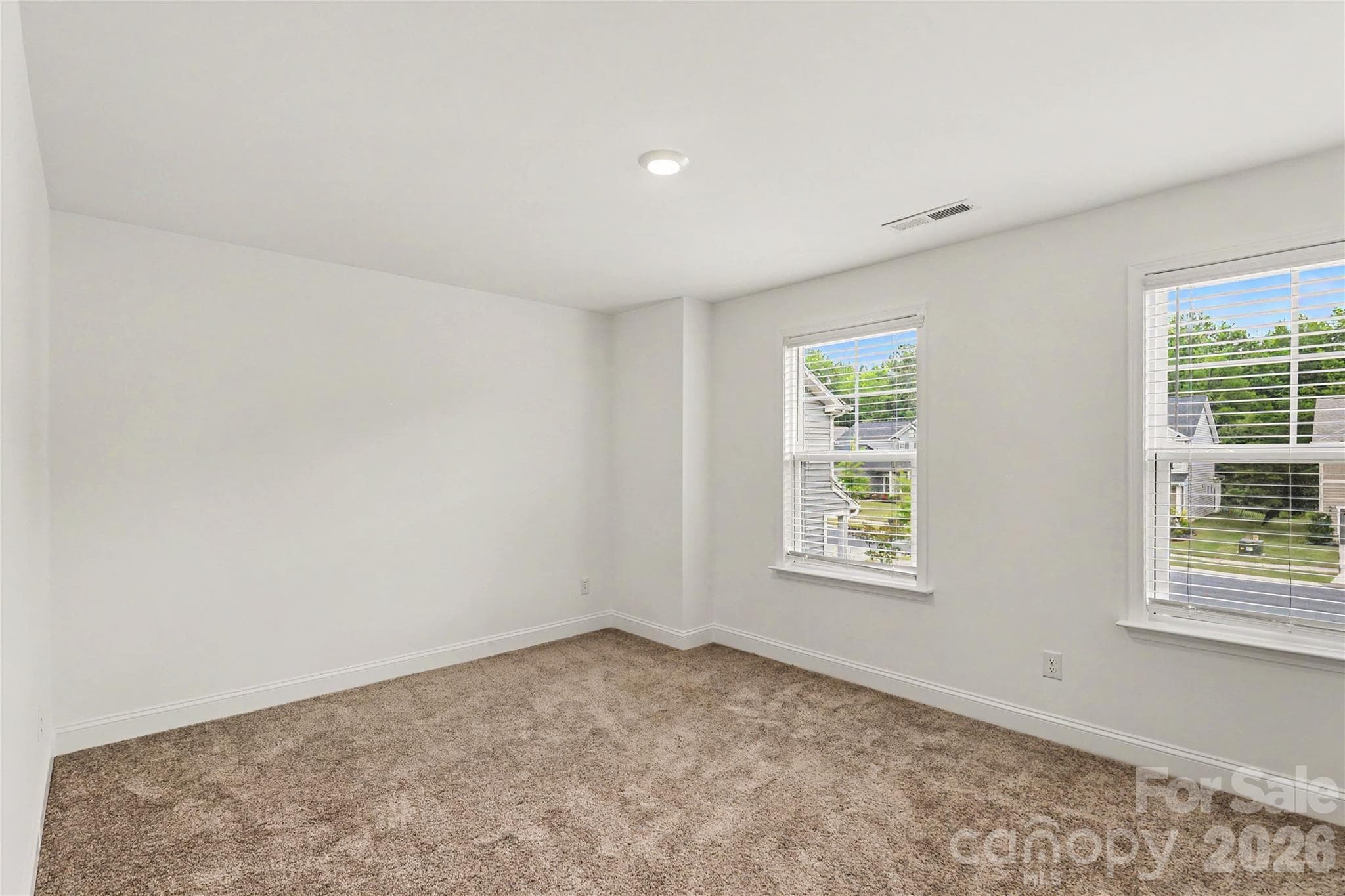 Single Family Residence at 15020 Sycamore Crossing Court, Charlotte, photo 27 of 35