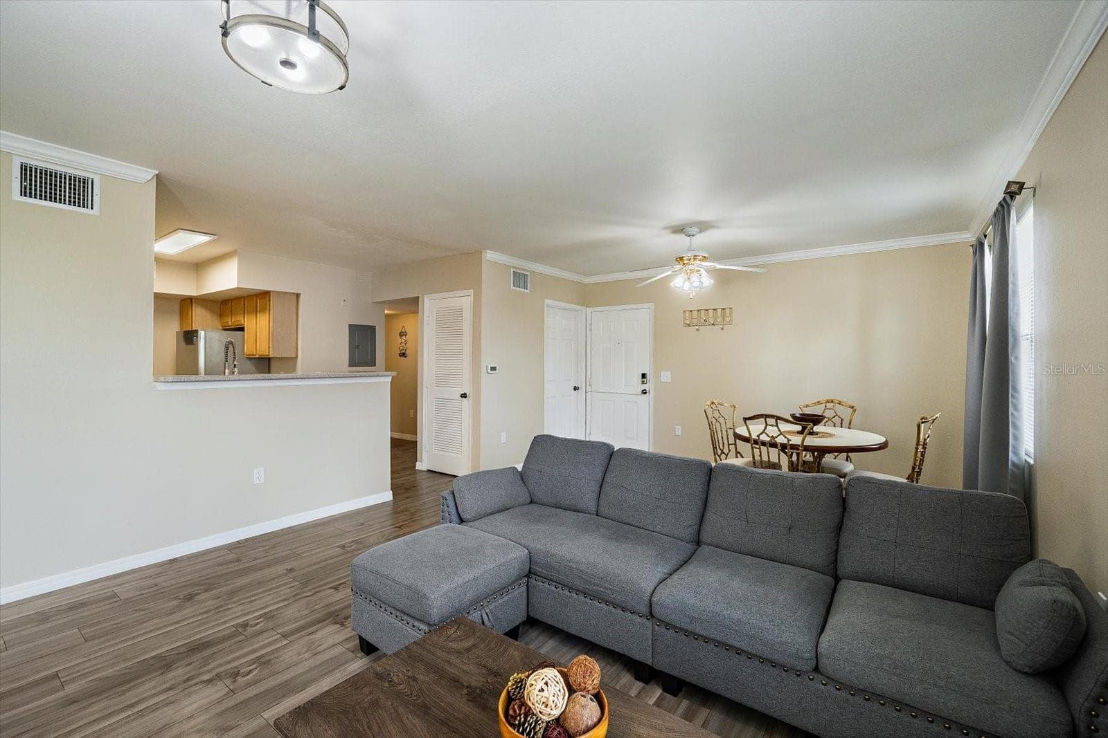 Condominium at 1010 VILLAGIO CIR #104, SARASOTA, photo 8 of 25