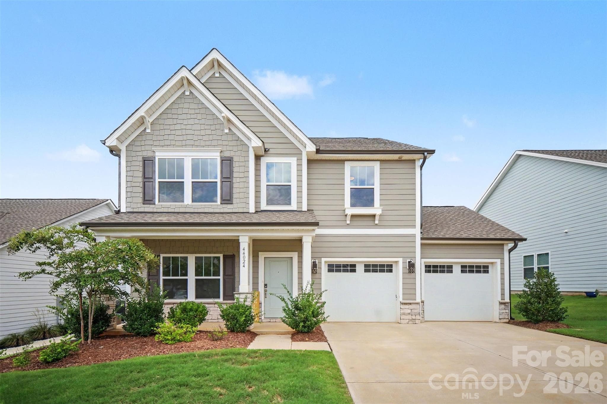 Stunning home! - 44024 Donald Ross Court, Lancaster