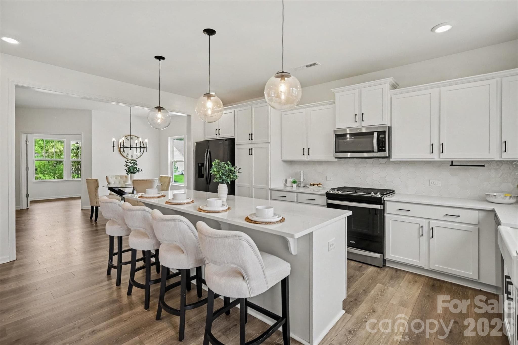 Gorgeous Kitchen - 44024 Donald Ross Court, Lancaster