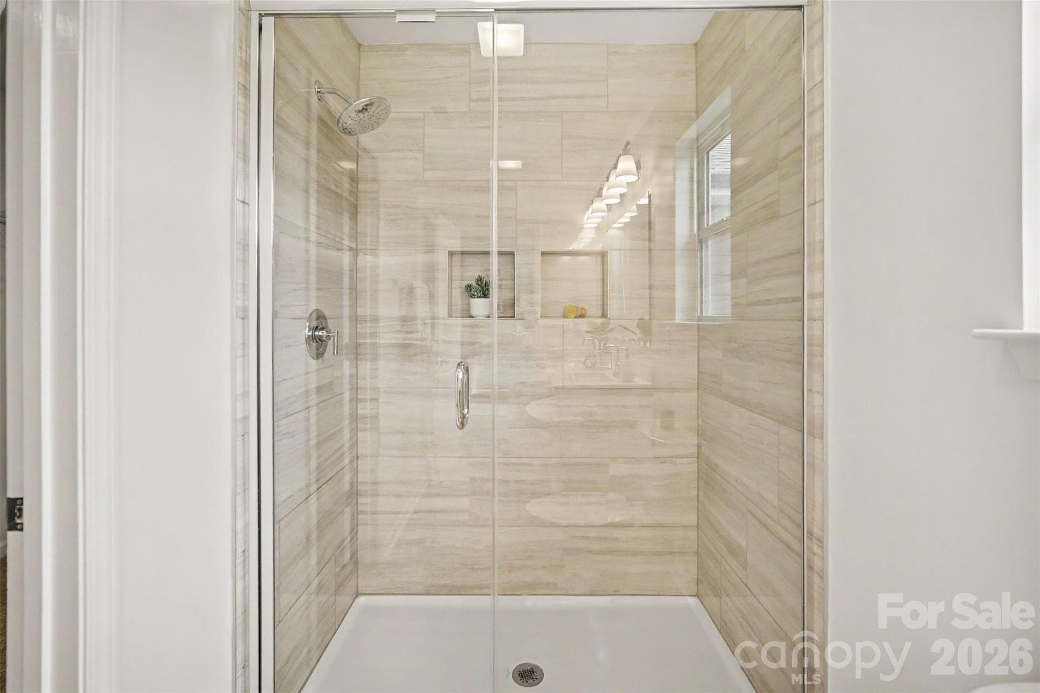 Primary Bathroom - 44024 Donald Ross Court, Lancaster