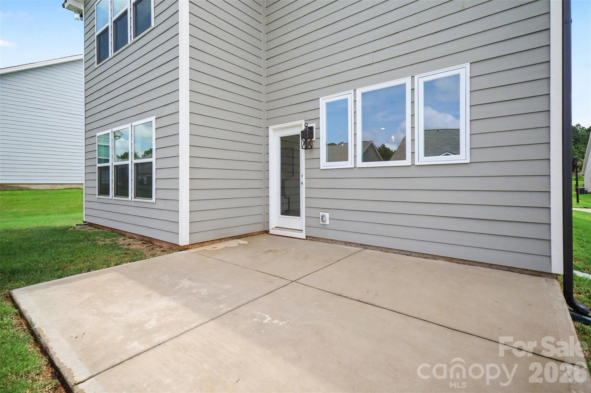 Patio - 44024 Donald Ross Court, Lancaster