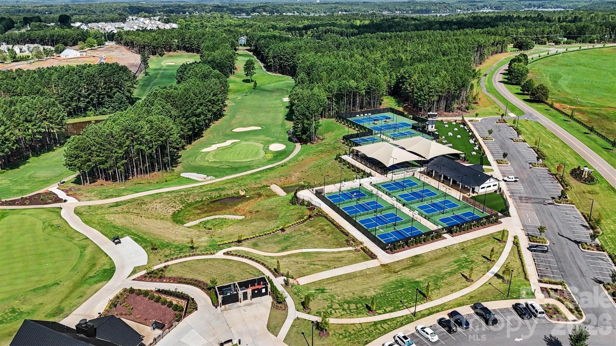 Edgewater Amenities - 44024 Donald Ross Court, Lancaster