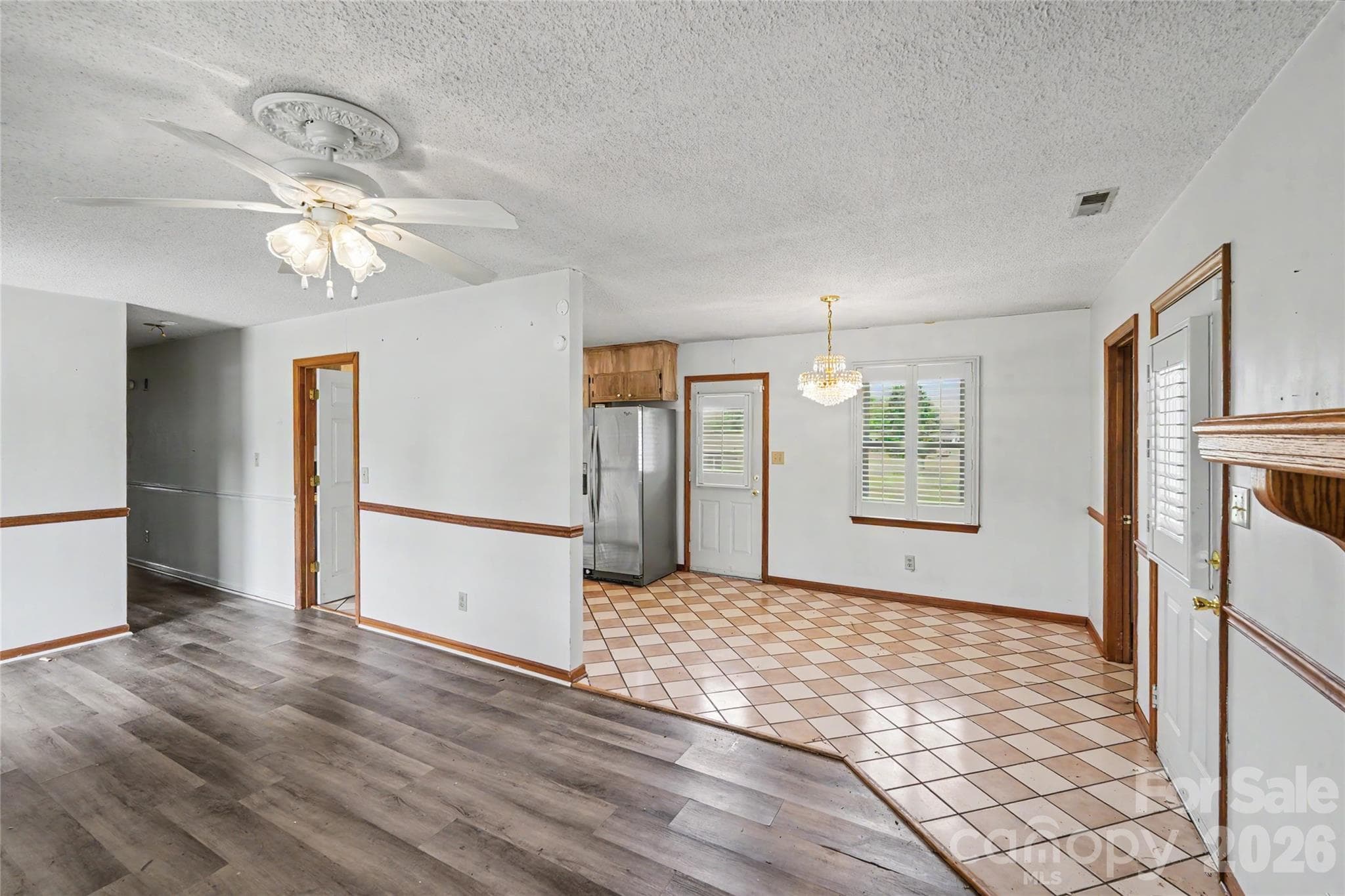 Single Family Residence at 406 Greyfield Drive, Kings Mountain, photo 11 of 26