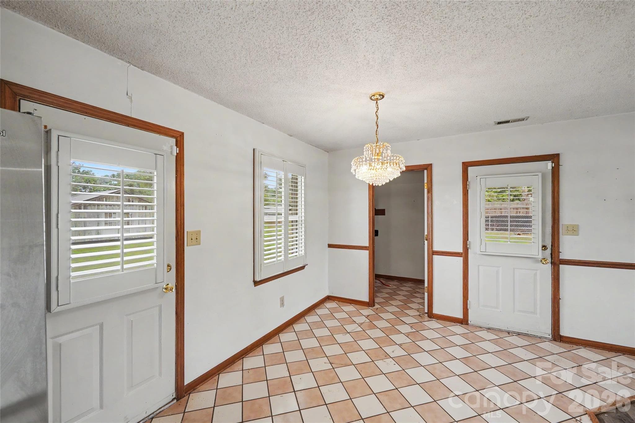 Single Family Residence at 406 Greyfield Drive, Kings Mountain, photo 15 of 26