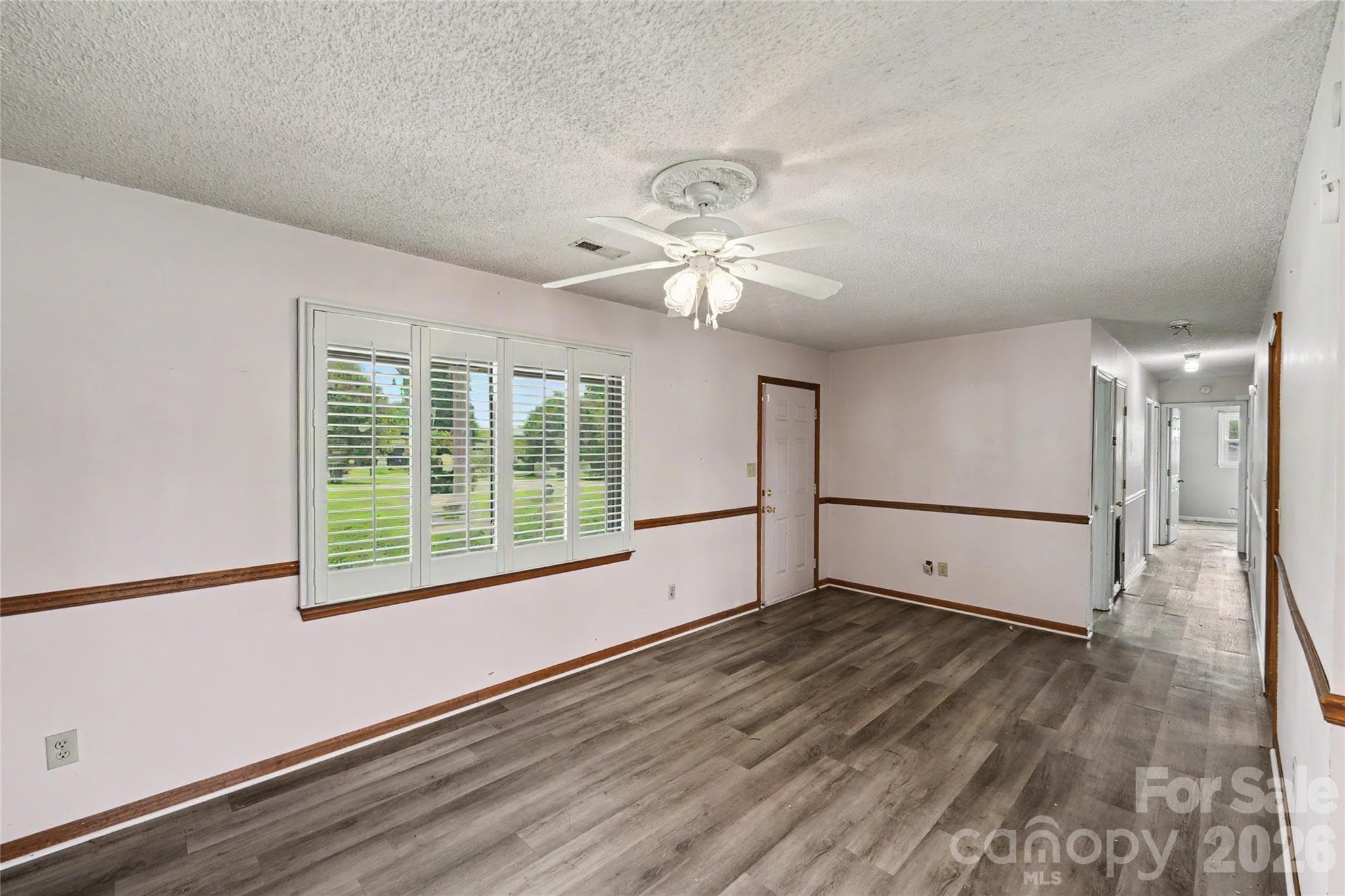 Single Family Residence at 406 Greyfield Drive, Kings Mountain, photo 16 of 26