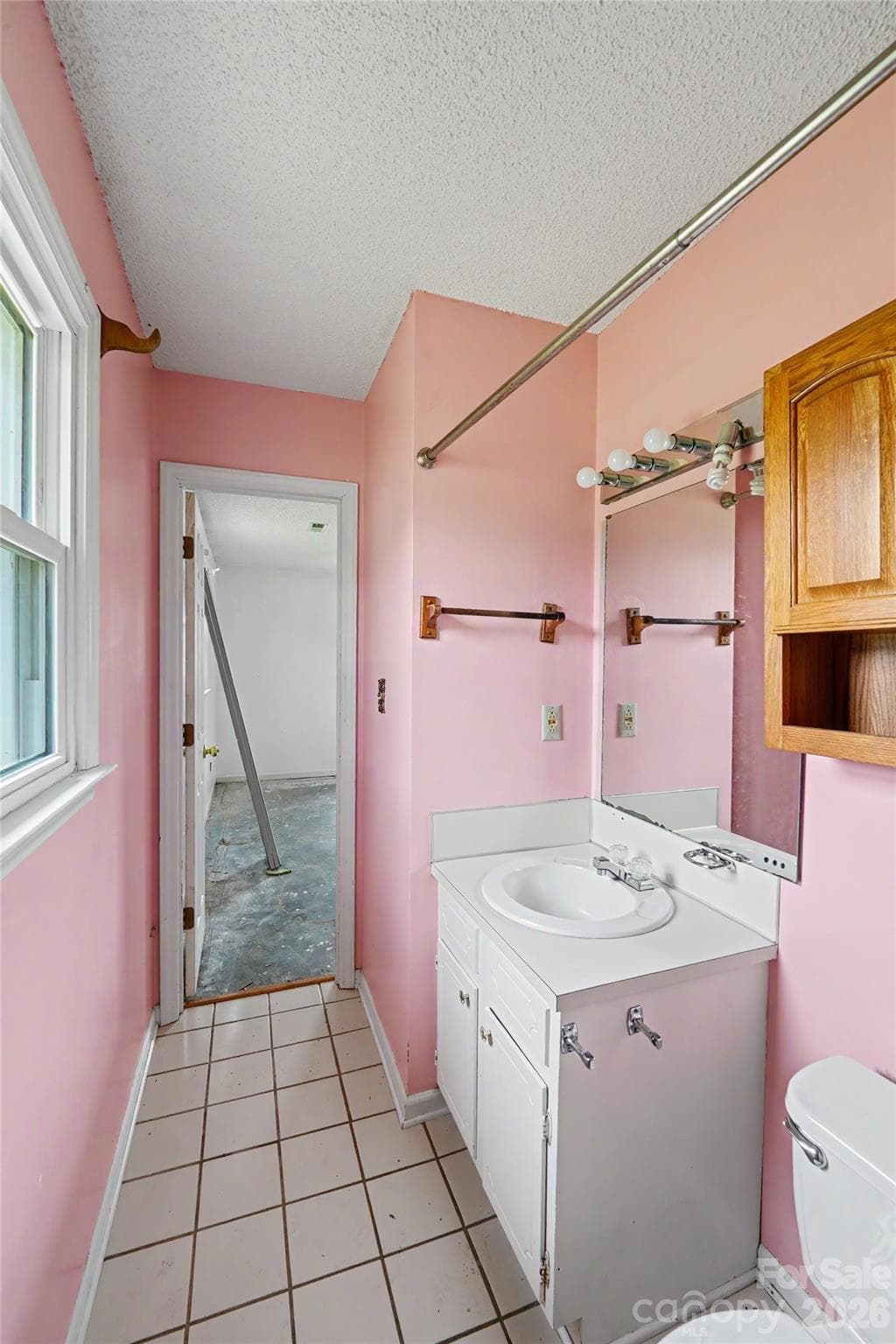 Single Family Residence at 406 Greyfield Drive, Kings Mountain, photo 20 of 26