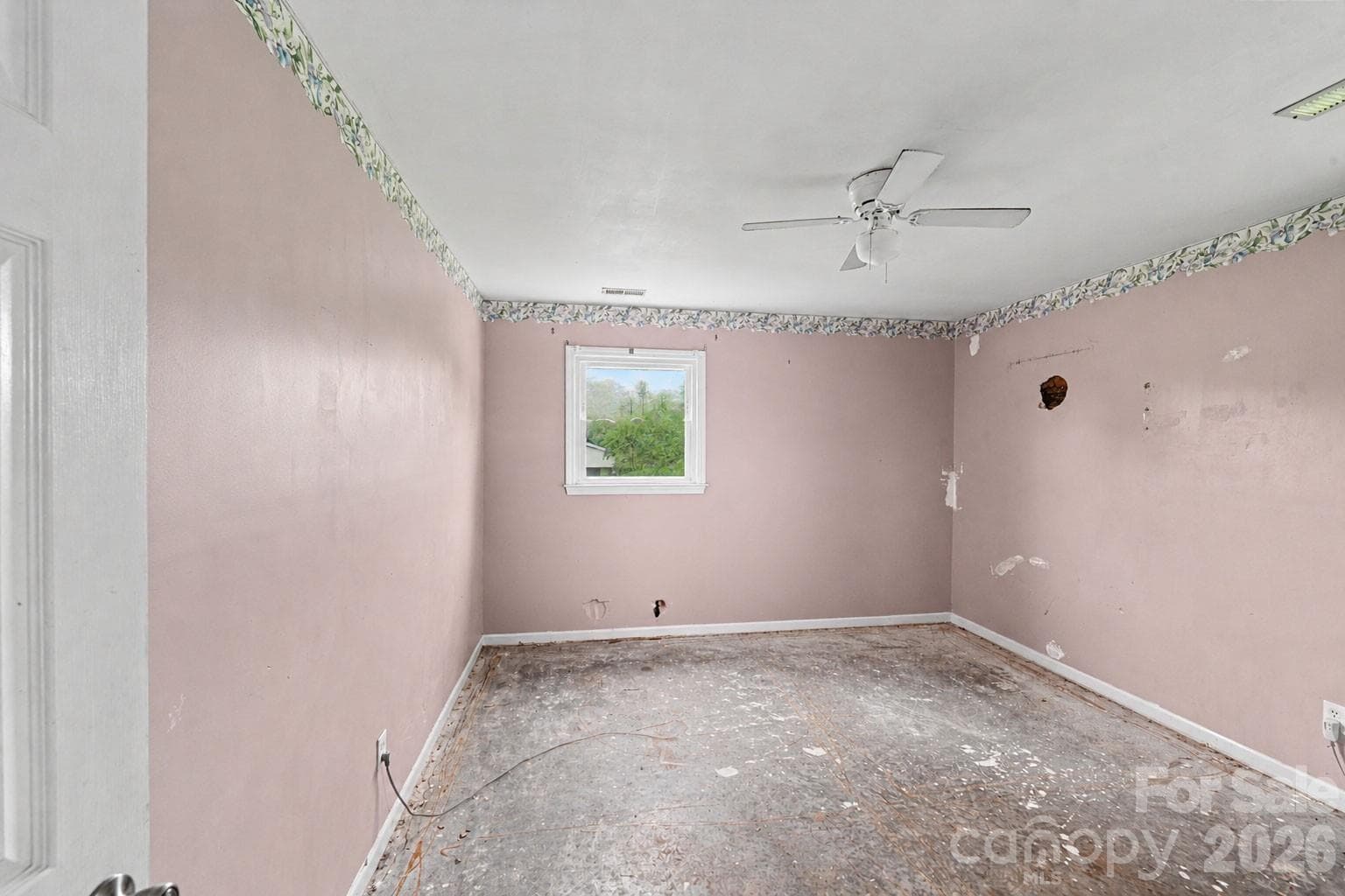 Photo digitally enhanced - 406 Greyfield Drive, Kings Mountain
