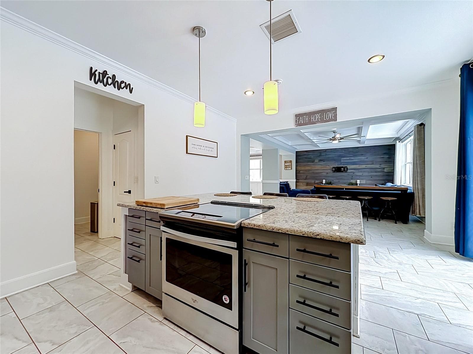 Single Family Residence at 1515 BLUE HORIZON DR, CLERMONT, photo 15 of 44