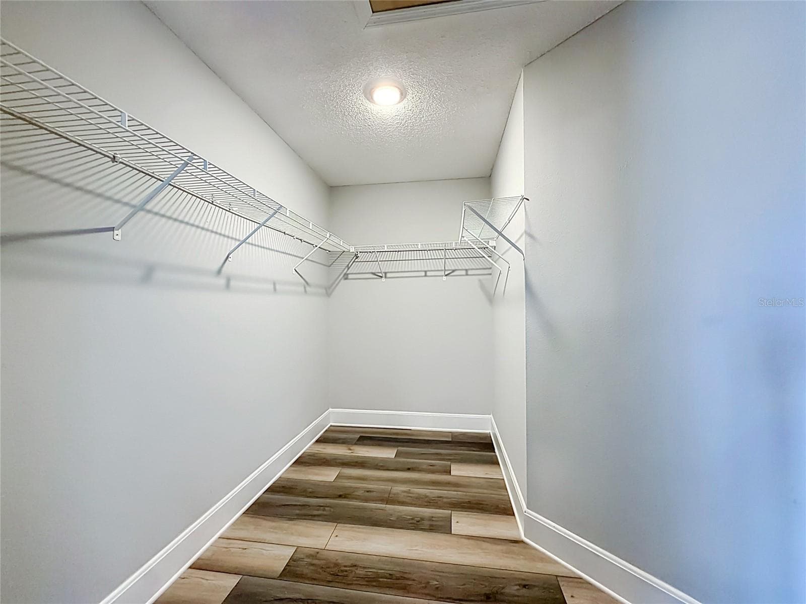 Master Bedroom Closet - 1515 BLUE HORIZON DR, CLERMONT