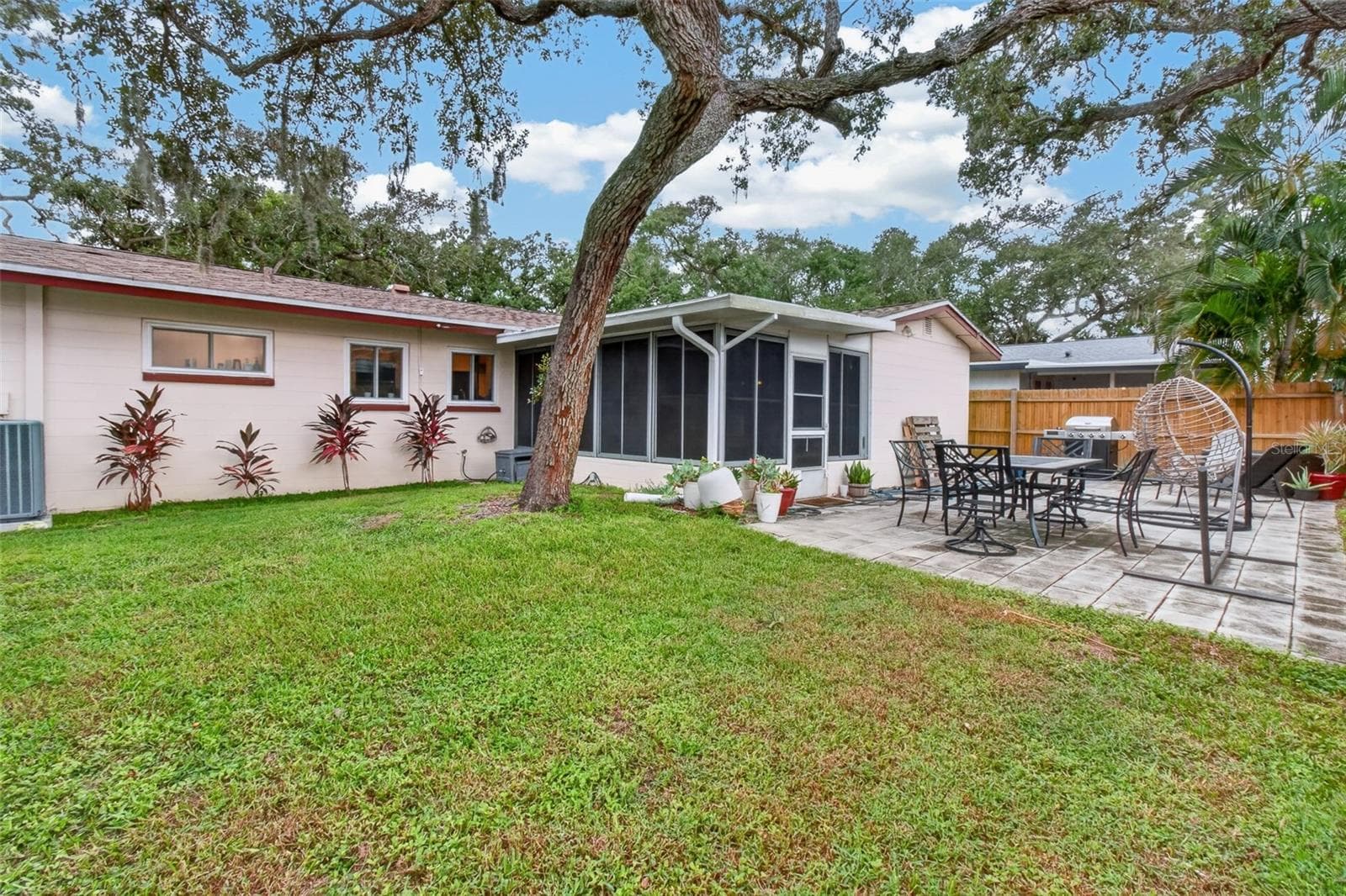 Single Family Residence at 11373 67TH AVE, SEMINOLE, photo 15 of 37