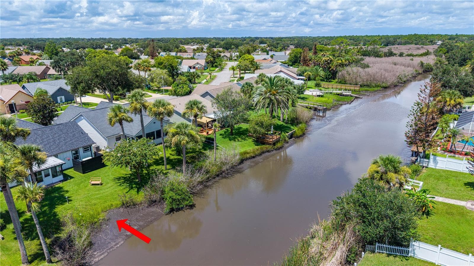Canal front - 762 PINE SHORES CIR, NEW SMYRNA BEACH