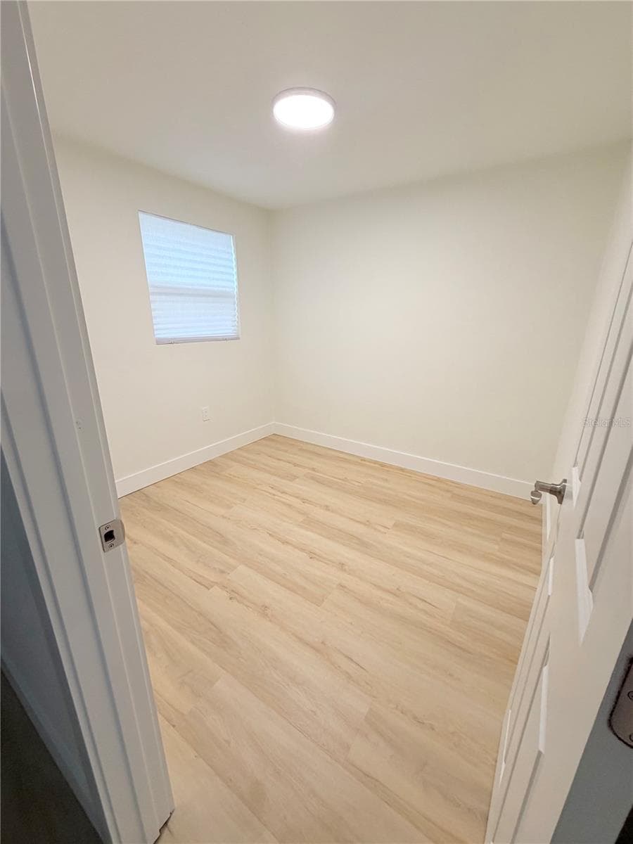 Single Family Residence at 4533 W FERN ST, TAMPA, photo 29 of 31