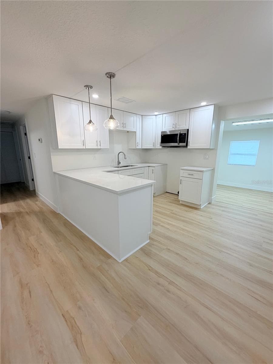 Duplex at 4533 W FERN ST, TAMPA, photo 13 of 40