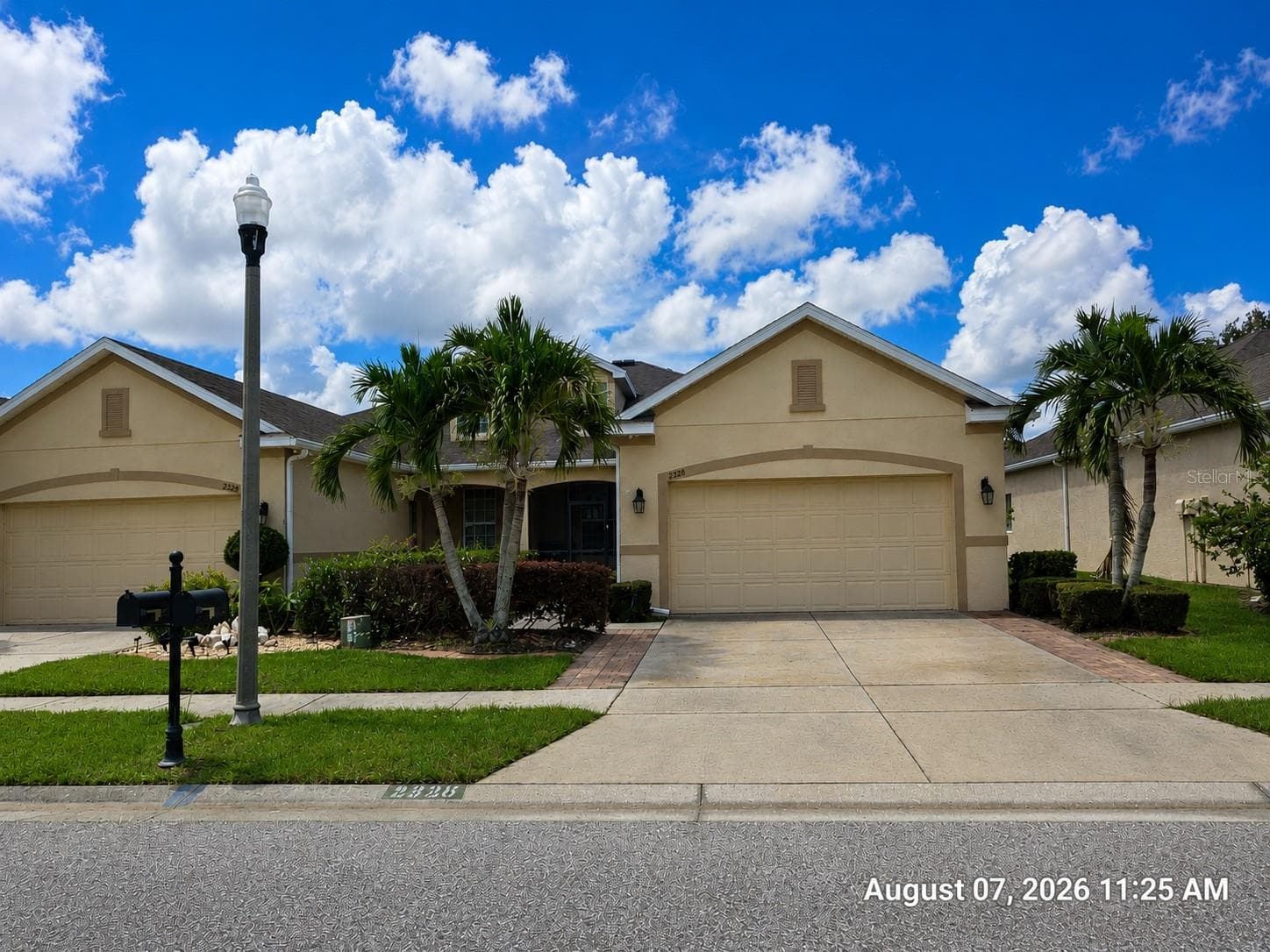 2228 PARROT FISH DR