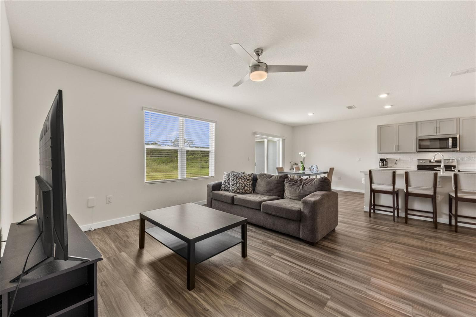 Single Family Residence at 416 TALISI LOOP, ST CLOUD, photo 2 of 32