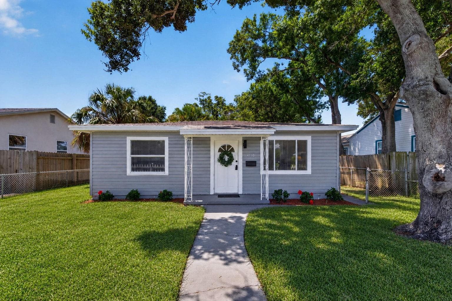 Single Family Residence at 4110 3RD AVE S, ST PETERSBURG, photo 2 of 27