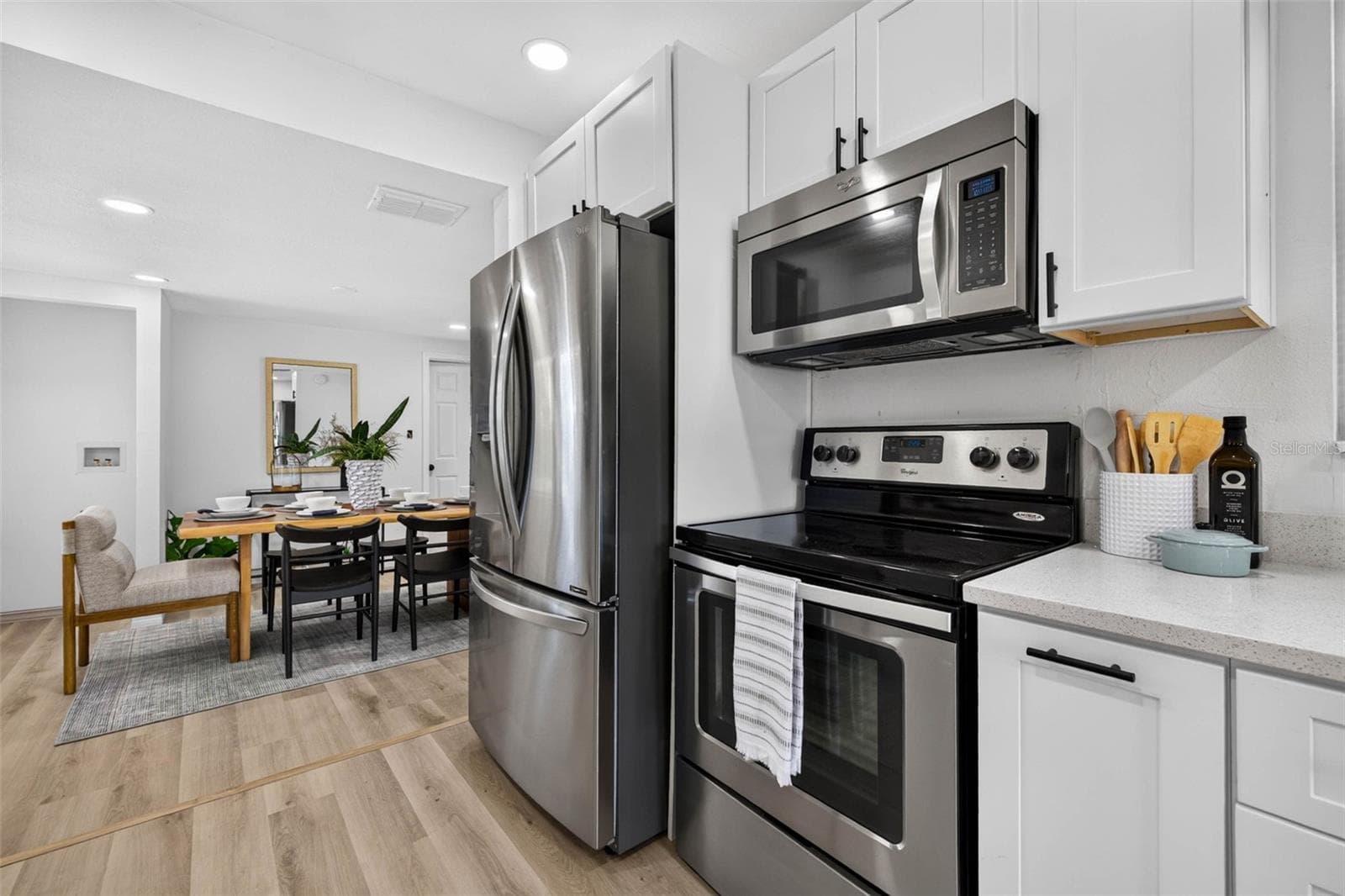 Single Family Residence at 4110 3RD AVE S, ST PETERSBURG, photo 11 of 27
