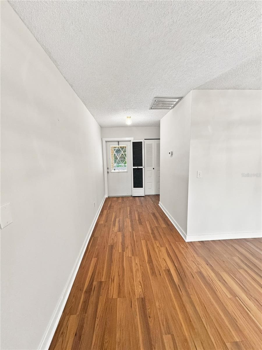 Condominium at 2101 HAILSTONE CIR #0, SUN CITY CENTER, photo 10 of 34