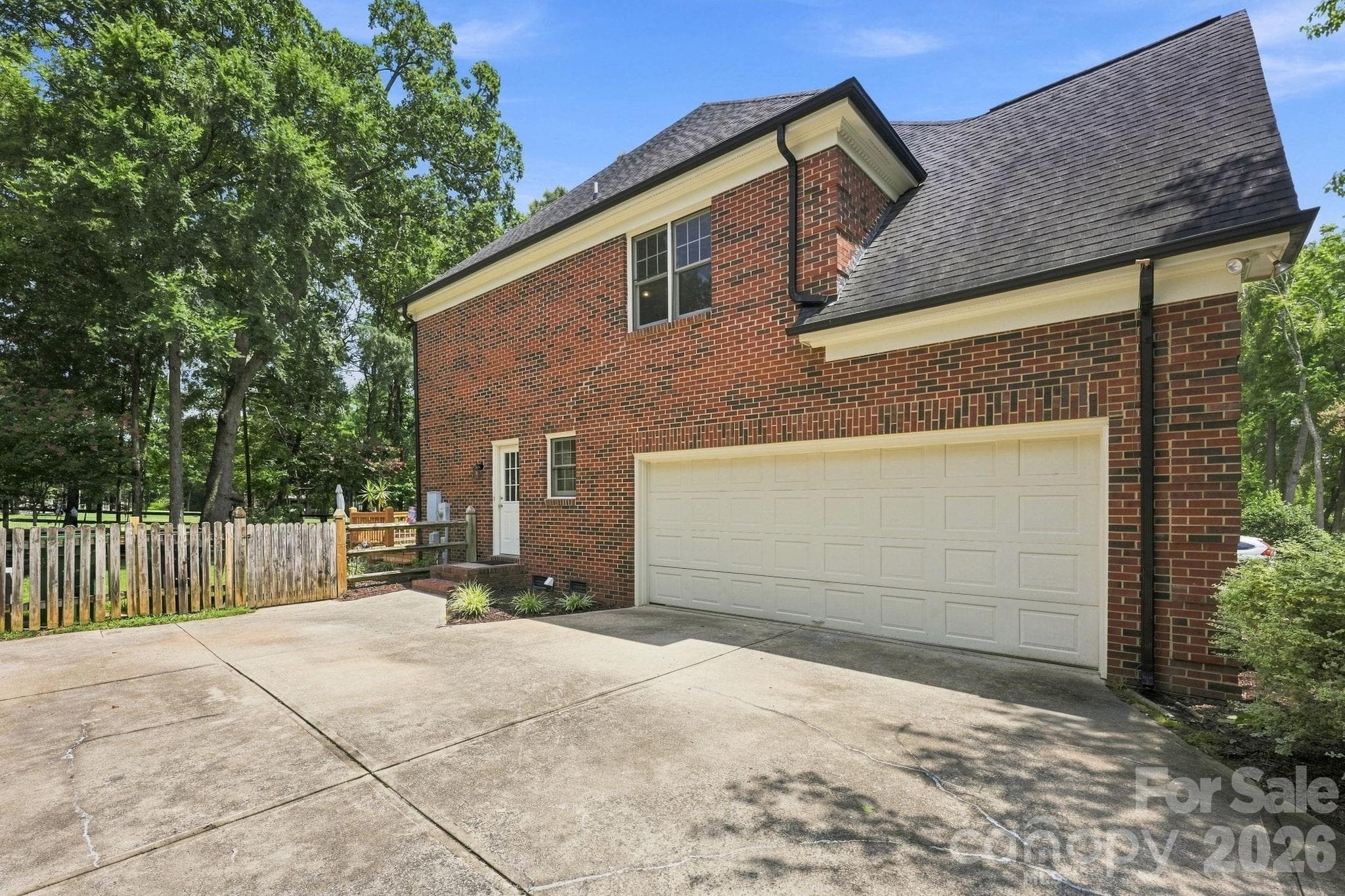 Side View - 4620 Fairvista Drive, Charlotte