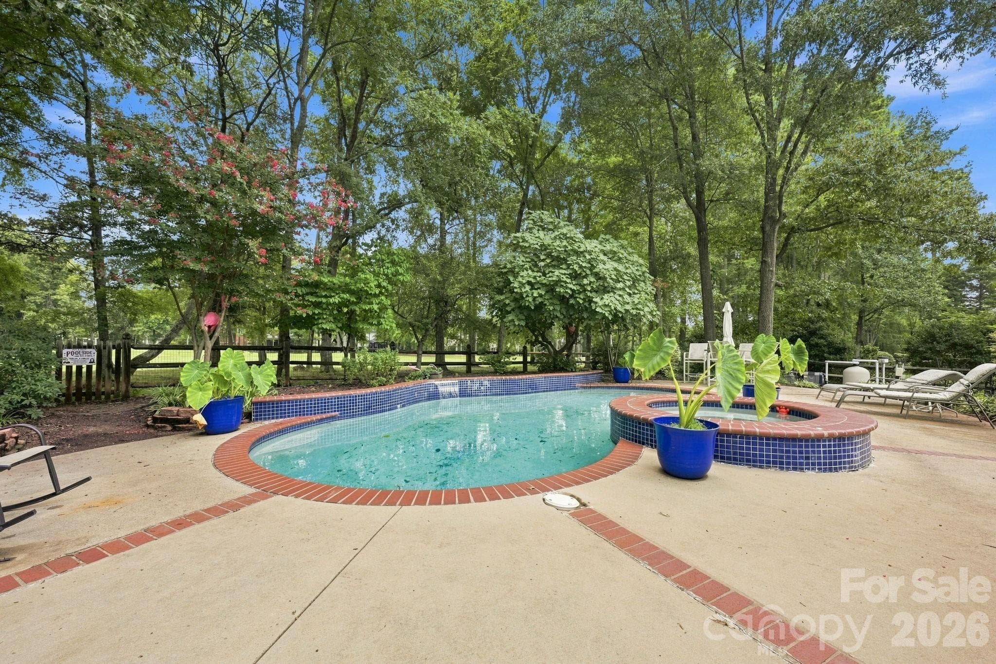 Pool/Spa - 4620 Fairvista Drive, Charlotte