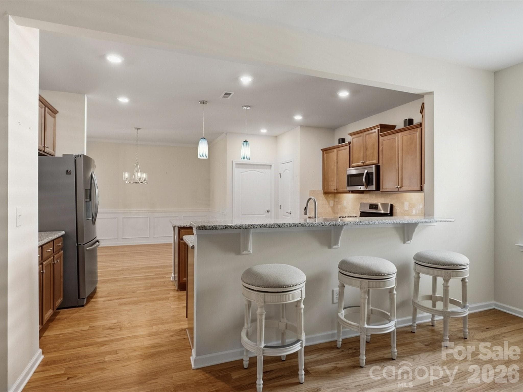 Single Family Residence at 141 Carmen Way, Lancaster, photo 12 of 43
