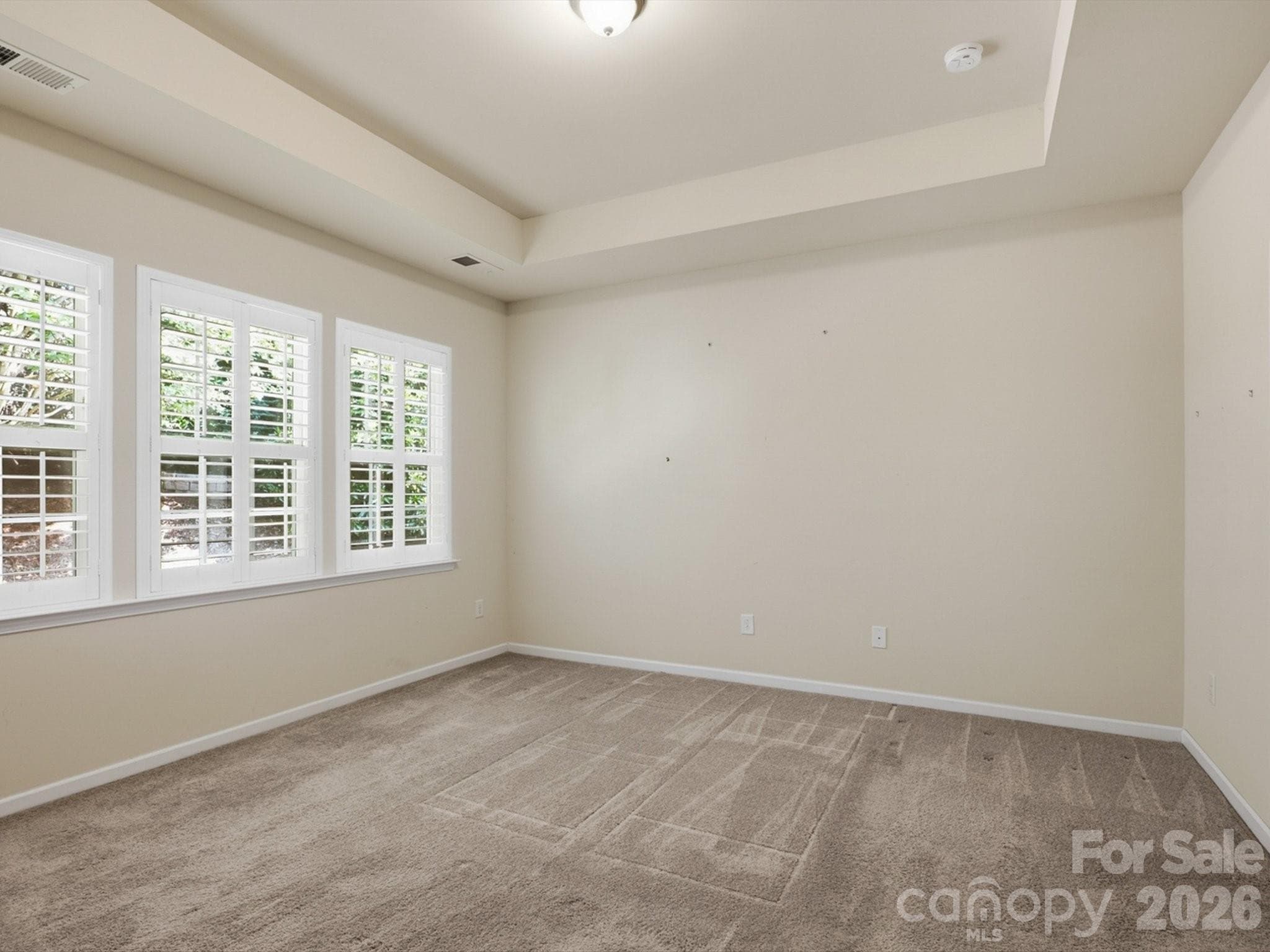 Single Family Residence at 141 Carmen Way, Lancaster, photo 19 of 43
