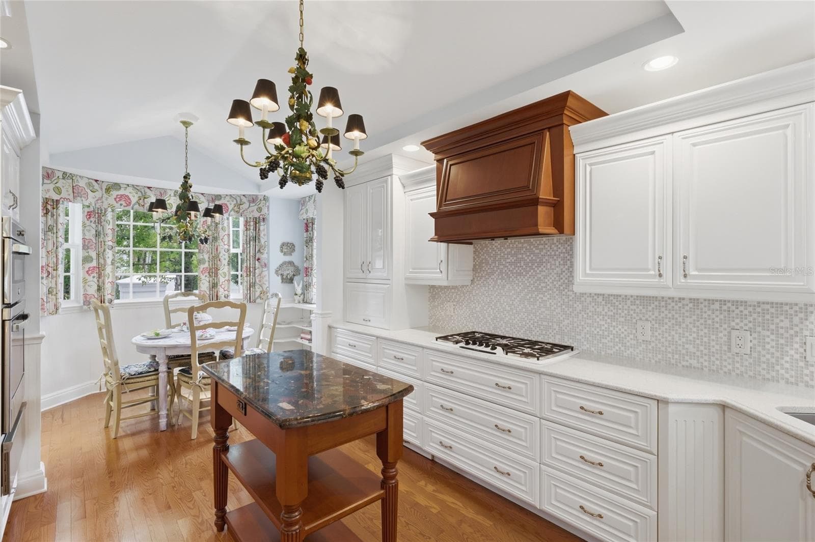 Single Family Residence at 1798 LINCOLN PARK CIR, SARASOTA, photo 15 of 57