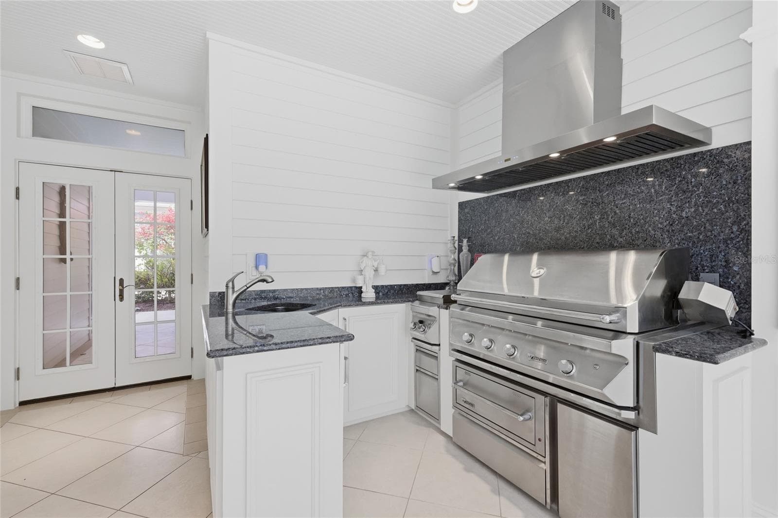 Single Family Residence at 1798 LINCOLN PARK CIR, SARASOTA, photo 29 of 57