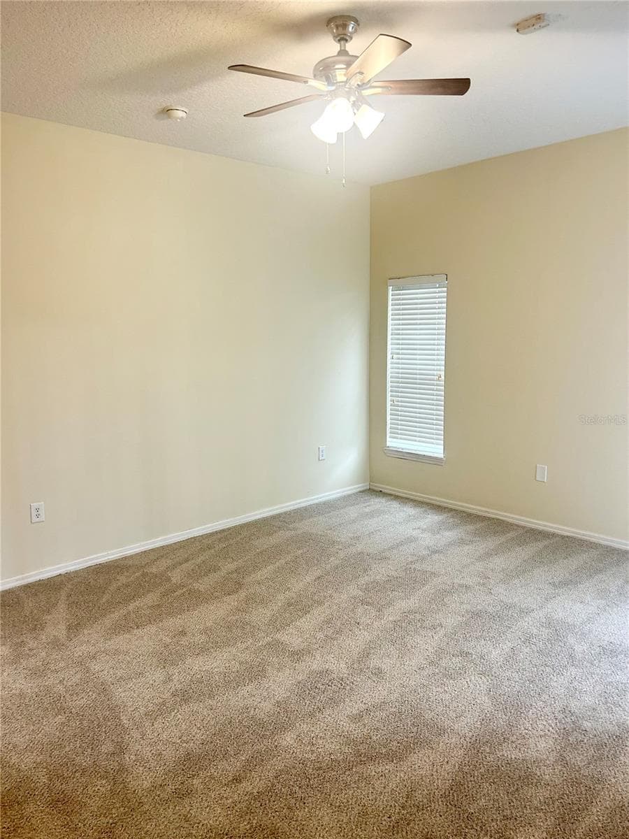 Single Family Residence at 3807 WOOD THRUSH DR, KISSIMMEE, photo 14 of 26