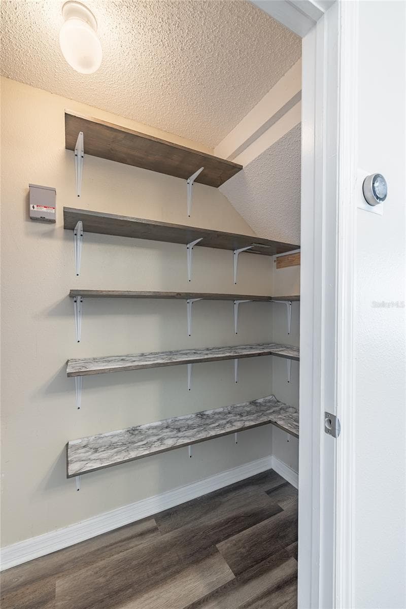 Townhouse at 4310 FINCASTLE CT, TAMPA, photo 15 of 49