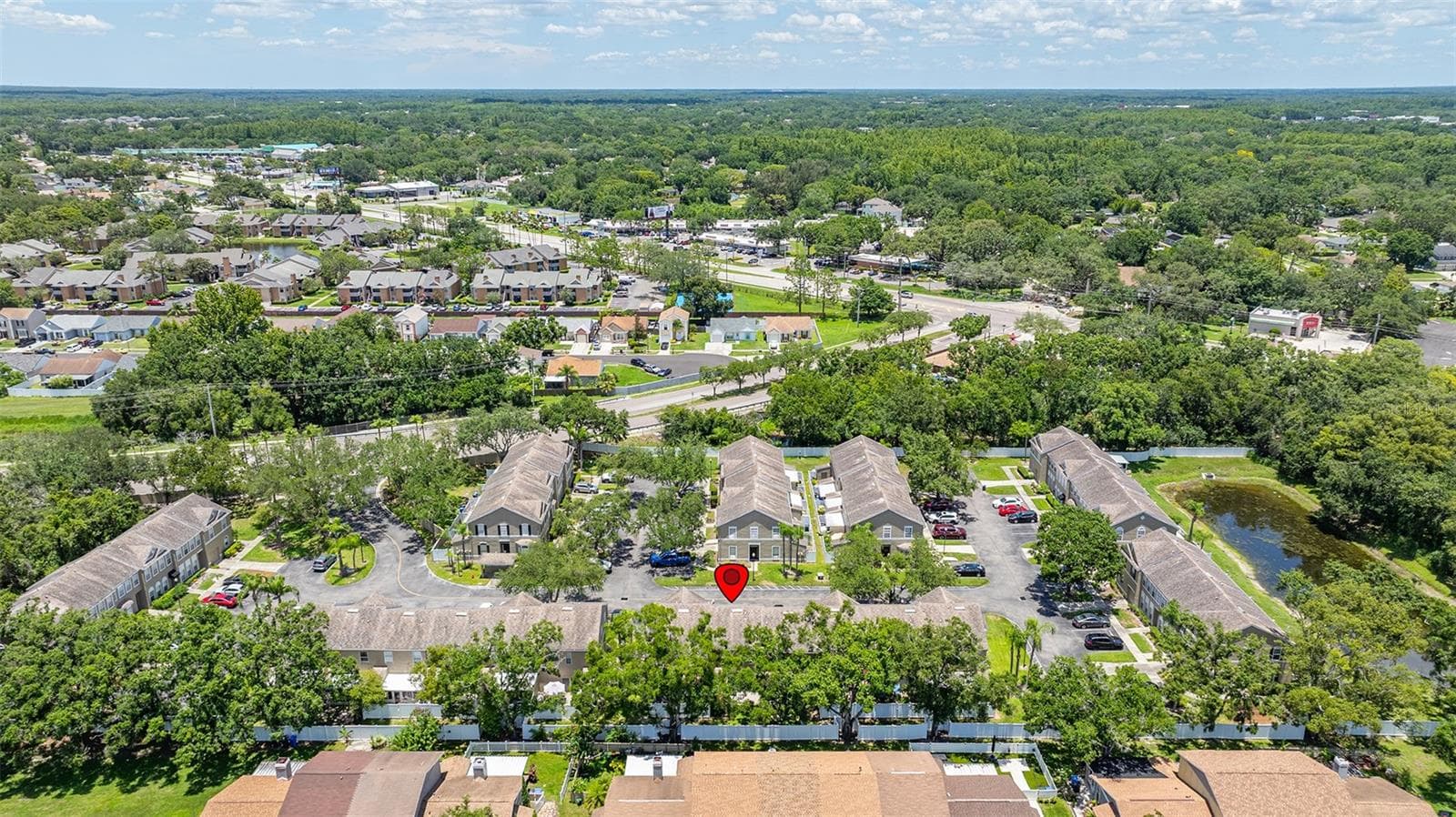 Townhouse at 4310 FINCASTLE CT, TAMPA, photo 40 of 49