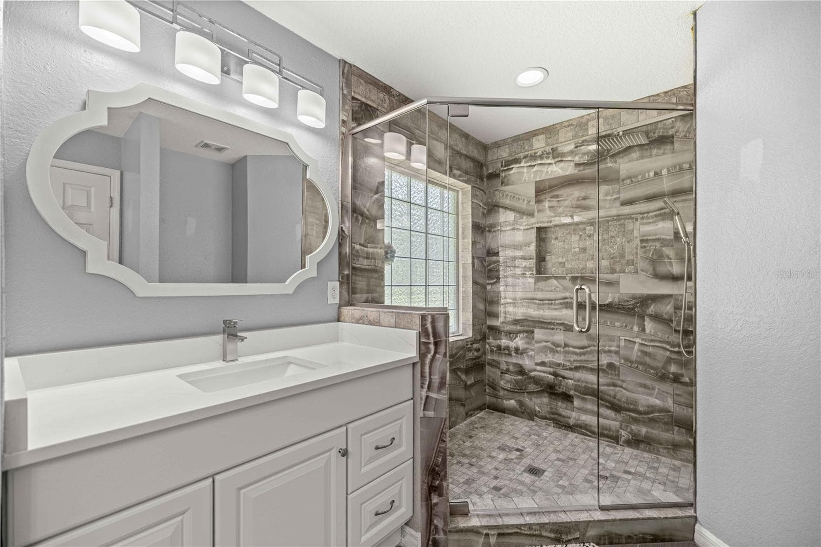Primary Bathroom - 7411 SW 128TH ST, OCALA