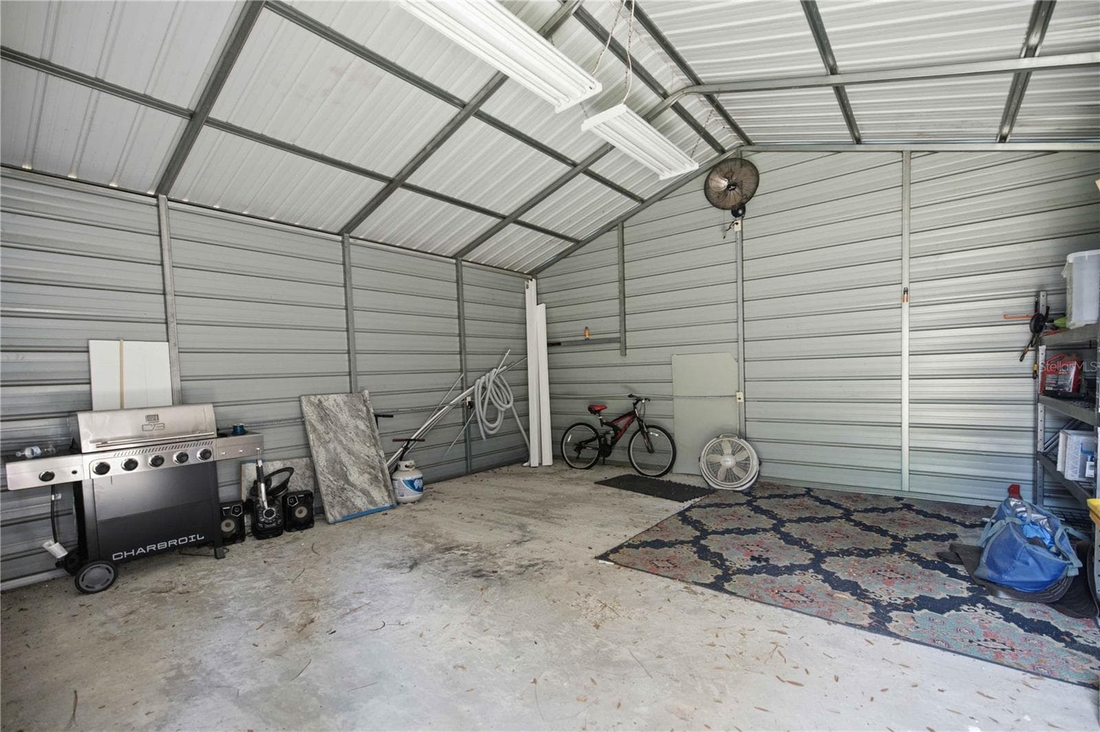 Inside of Building - 7411 SW 128TH ST, OCALA